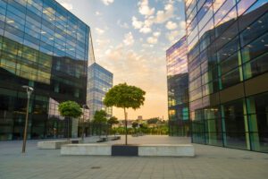 Redefining Facility Management: Embracing Innovation and Efficiency 